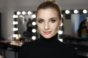 Cabin crew photographer — FlightAttendant.in; former cabin crew; recruitment studio New Delhi